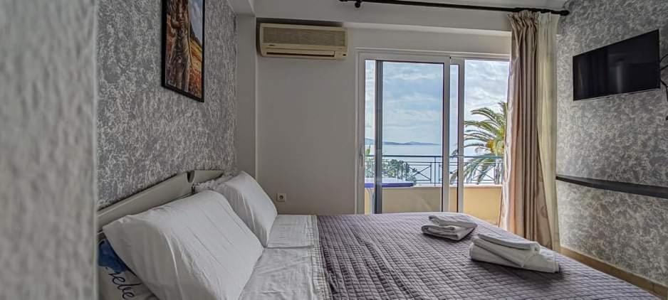 Hotel Klironomi Sarandë Værelse billede