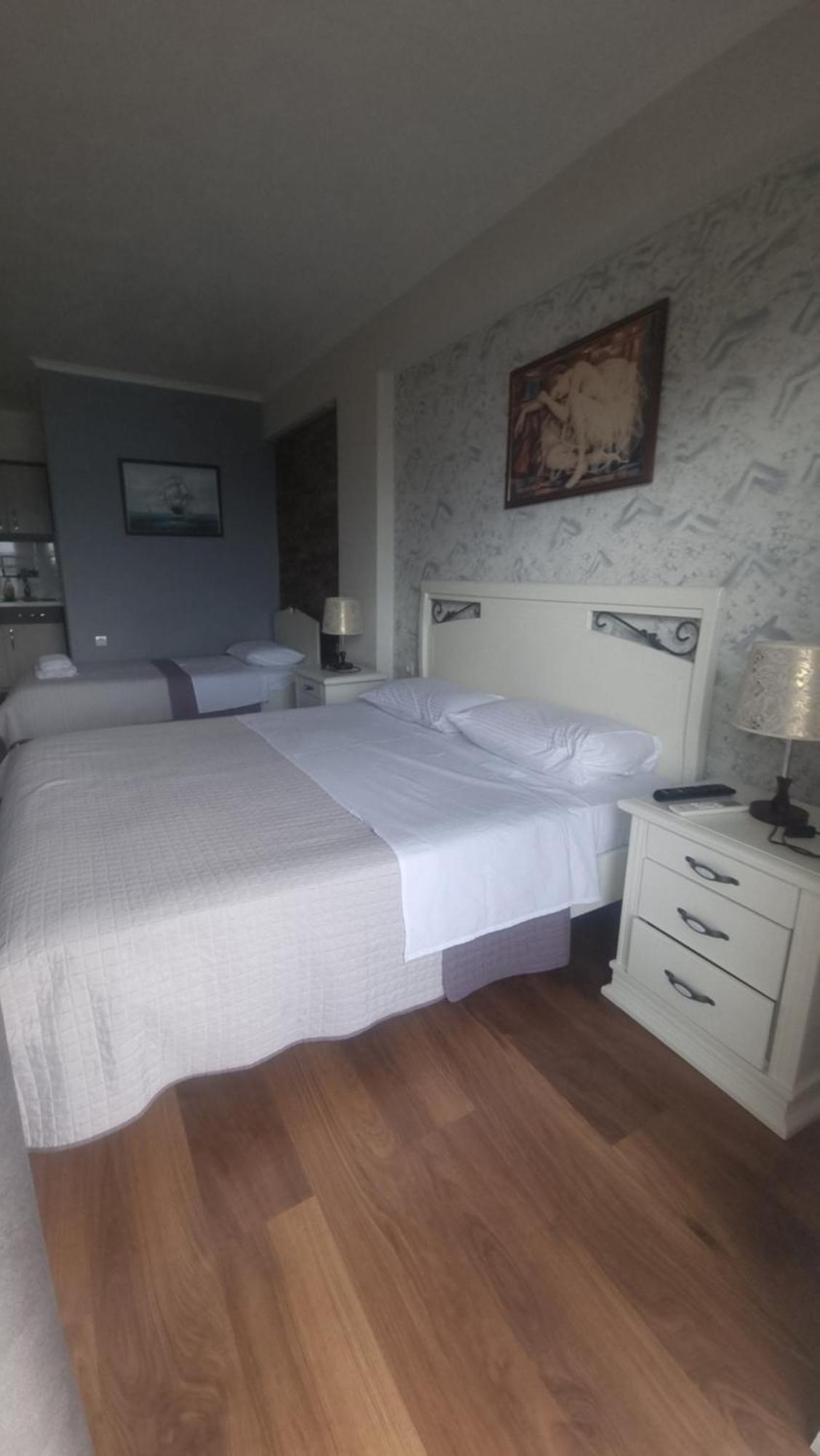 Hotel Klironomi Sarandë Eksteriør billede